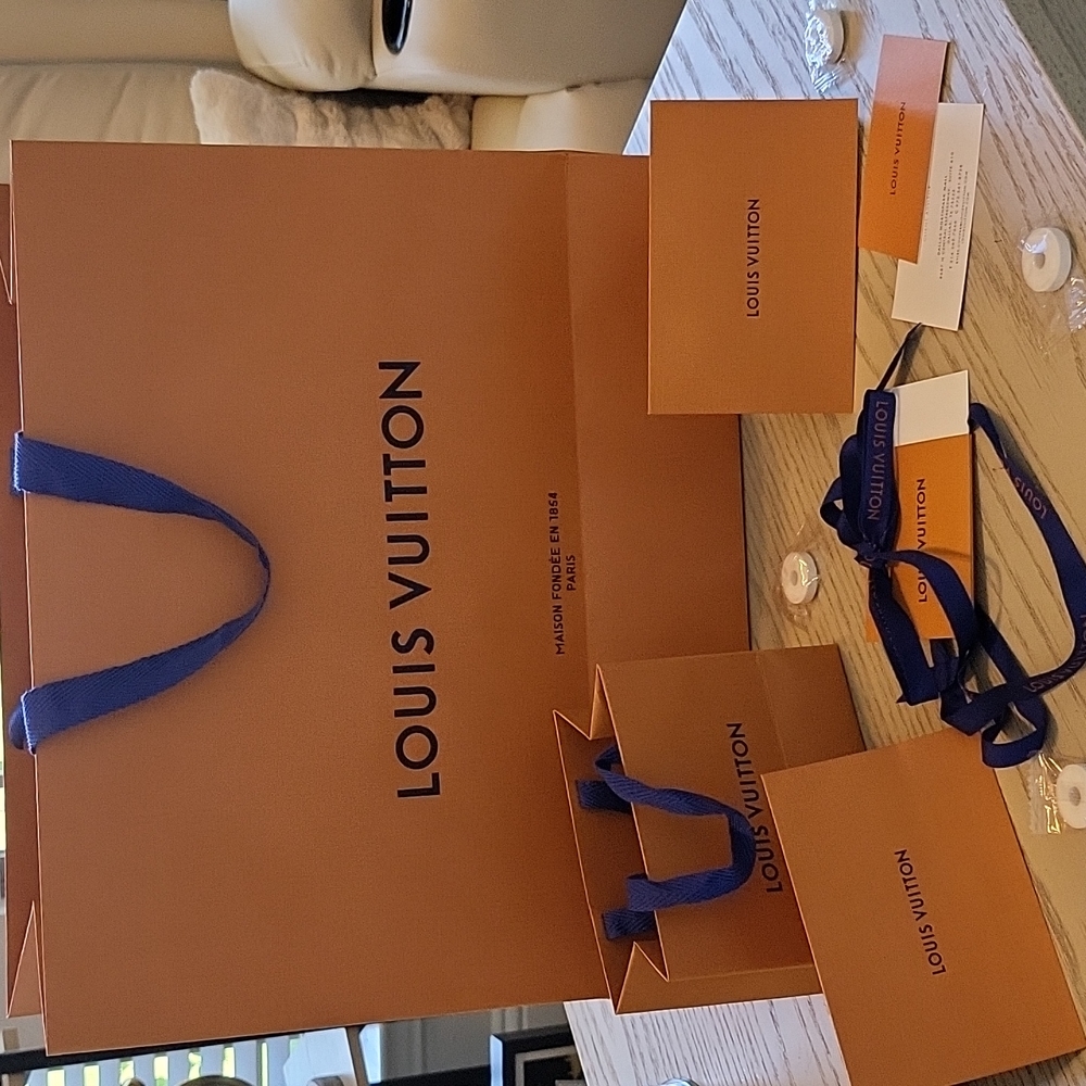 🌟 SOLD SOLD 🌟 Authentic Louis Vuitton (2) Gift Bags & (2) Shoe Bags,